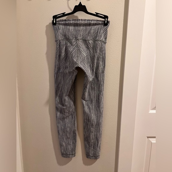 Lululemon Wunder Under 25” Space Dye Leggings - Picture 2 of 3